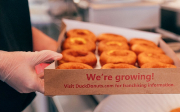 duck-donuts-advertising-1